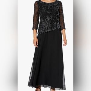 J Kara Womens 3/4 Floral Beaded gown, Size 14 Plus, Black